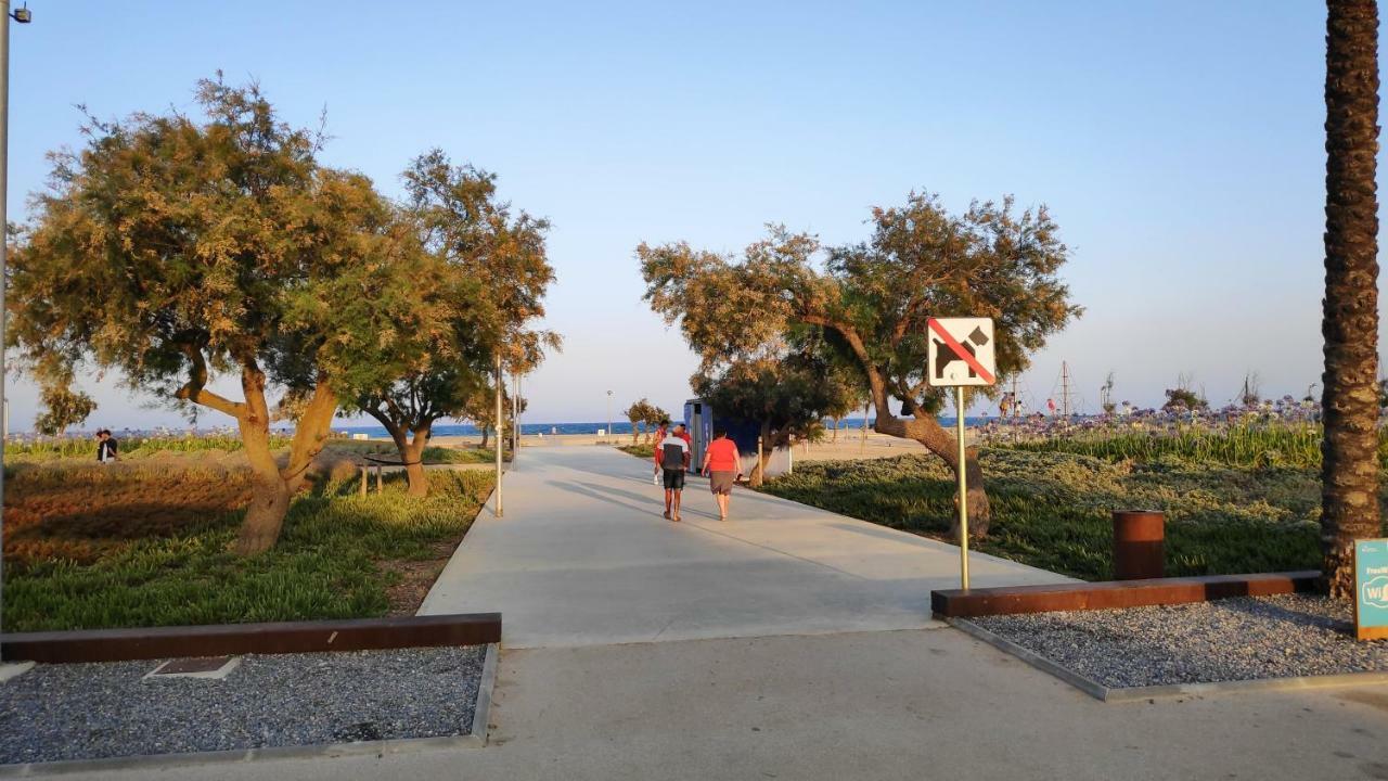 דירות אמפוריבראבה Mirablau מראה חיצוני תמונה